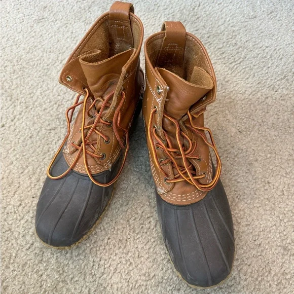 Bean boots by LL Bean - Picture 2 of 7